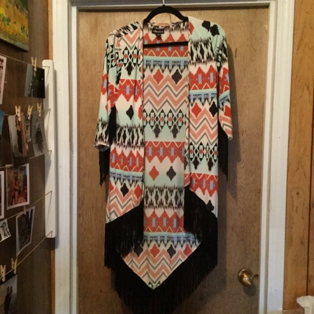 Aztec/western print open front sweater kimono style fringed